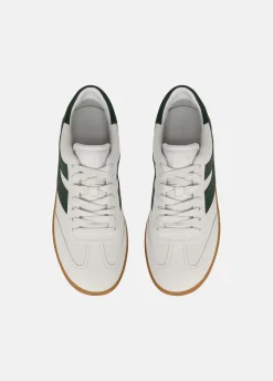 Oasis Leather Sneaker