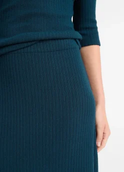 Ribbed Midi Skirt