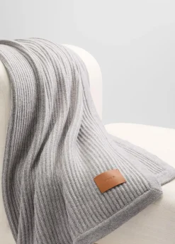 Wool and Cashmere Cardigan-Stitch Throw